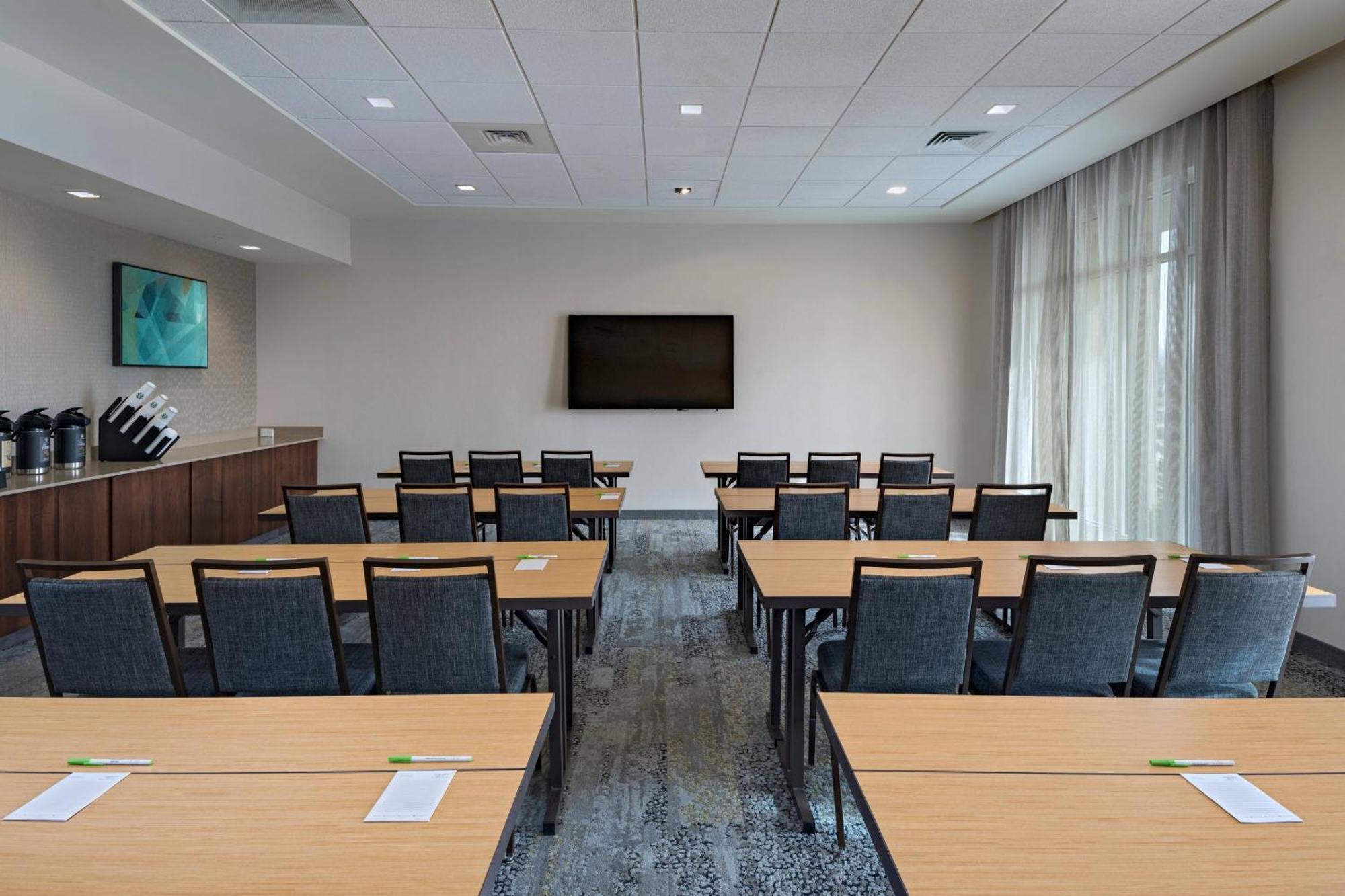 Hotel Courtyard By Marriott Jackson Madison Exterior foto